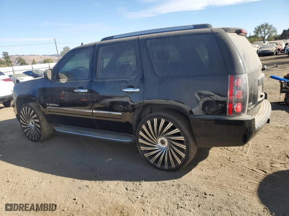 2009 GMC Yukon Denali with VIN 1GKFK03289R220744, listed as a Copart auction lot 78899034 with 164,935 mi miles and Clean Title. Bid and sale history available at carsss.com. Image 2.
