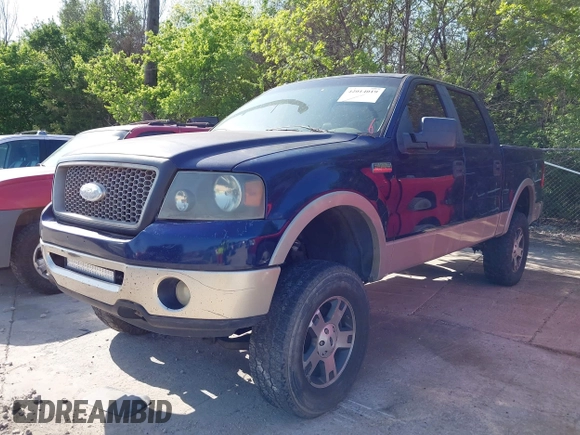 2007 Ford F-150 XLT with VIN 1FTPW14V17KB11888, listed as a IAAI auction lot 42014019 with 175,417 mi miles. Bid and sale history available at carsss.com. Image 2.