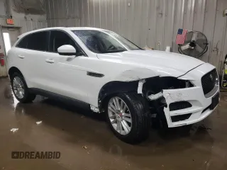 2017 Jaguar F-Pace 35t Prestige with VIN SADCK2BV6HA899484, listed as a Copart auction lot 42520425 with 34,422 mi miles and Salvage Title. Bid and sale history available at DreamBid. Image 4.