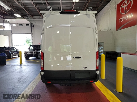2023 Ford Transit Cargo с VIN 1FTBR1X81PKC02764, выставлен на аукционе IAAI как лот 42785439 с пробегом 475 миль миль и . История ставок и продаж доступна на DreamBid. Изображение 10.