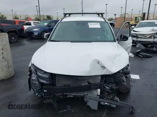 2025 Hyundai Tucson SEL with VIN 5NMJBCDE6SH468338, listed as a IAAI auction lot 41769059 with 5,195 mi miles. Bid and sale history available at carsss.com. Image 13.