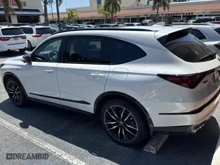 2023 Acura MDX with VIN 5J8YE1H33PL035098, listed as a Copart auction lot 52357225 with 6,640 mi miles and Clean Title. Bid and sale history available at carsss.com. Image 3.