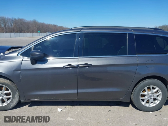 2021 Chrysler Voyager LXi with VIN 2C4RC1DGXMR519600, listed as a IAAI auction lot 41813991 with 87,187 mi miles and . Bid and sale history available at DreamBid. Image 15.