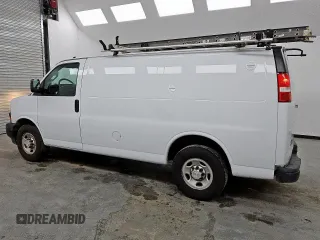 2020 Chevrolet Express Cargo with VIN 1GCWGAFG5L1277807, listed as a Copart auction lot 62069415 with 186,206 mi miles and Clean title. Bid and sale history available at DreamBid. Image 2.
