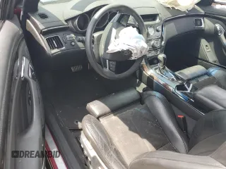2011 Cadillac CTS-V z VIN 1G6DV1EP1B0154043, wystawiony jako Copart lot #56901884 z przebiegiem Nie podano mil oraz Szkody całkowita. Historia ofert i sprzedaży dostępna na DreamBid. Obrazek 8.