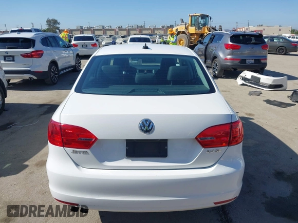 2012 Volkswagen Jetta SE with VIN 3VWDP7AJ3CM412988, listed as a IAAI auction lot 42528977 with 57,175 mi miles and . Bid and sale history available at DreamBid. Image 17.