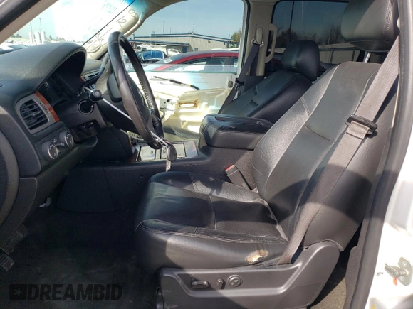 2013 Chevrolet Suburban LTZ with VIN 1GNSKKE70DR245684, listed as a Copart auction lot 49671615 with 175,491 mi miles and Salvage Title. Bid and sale history available at carsss.com. Image 7.