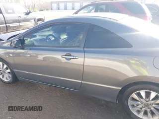2011 Honda Civic EX z VIN 2HGFG1B88BH516802, wystawiony jako IAAI lot #42002041 z przebiegiem 201 397 mil mil oraz . Historia ofert i sprzedaży dostępna na DreamBid. Obrazek 14.
