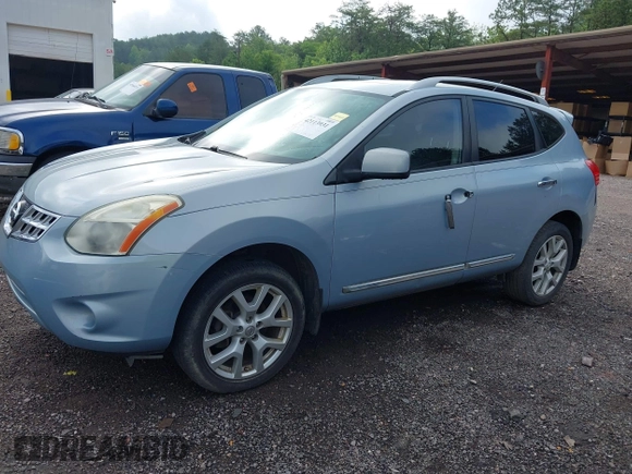 2011 Nissan Rogue SV with VIN JN8AS5MT6BW178421, listed as a IAAI auction lot 42113931 with 174,879 mi miles. Bid and sale history available at carsss.com. Image 6.