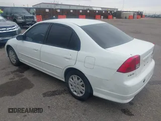 2004 Honda Civic LX with VIN 2HGES16594H638775, listed as a IAAI auction lot 41932505 with 223,141 mi miles and . Bid and sale history available at DreamBid. Image 3.