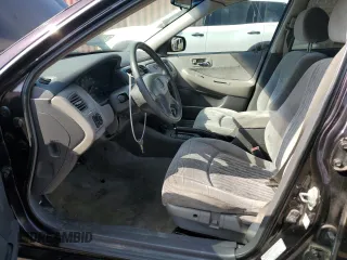 1998 Honda Accord EX z VIN 1HGCG6670WA227791, wystawiony jako Copart lot #49052565 z przebiegiem 159 332 mil mil oraz Szkoda całkowita • Salvage title. Historia ofert i sprzedaży dostępna na DreamBid. Obrazek 7.