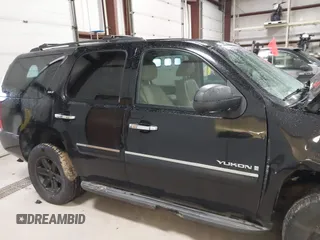 2009 GMC Yukon SLT 4SB with VIN 1GKFK33089R225944, listed as a IAAI auction lot 41914342 with 182,513 mi miles and . Bid and sale history available at DreamBid. Image 13.