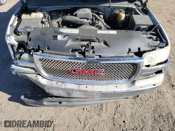 2000 GMC Sierra 1500 SL with VIN 1GTEC14V3YE900284, listed as a Copart auction lot 87844315 with 254,472 mi miles and Salvage Title. Bid and sale history available at DreamBid. Image 11.