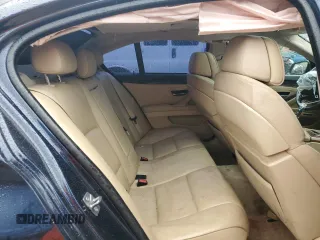 2011 BMW 5 Series 535i z VIN WBAFR7C56BC606370, wystawiony jako Copart lot #55556995 z przebiegiem 156 282 mil mil oraz Szkody całkowita. Historia ofert i sprzedaży dostępna na DreamBid. Obrazek 10.