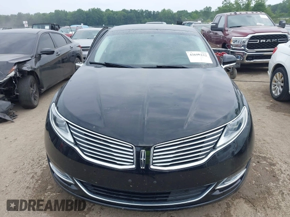 2016 Lincoln MKZ z VIN 3LN6L2G9XGR601231, wystawiony jako IAAI lot #42699222 z przebiegiem 107 081 mil mil oraz . Historia ofert i sprzedaży dostępna na DreamBid. Obrazek 12.