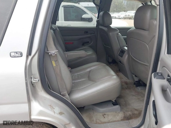 2005 GMC Yukon SLT with VIN 1GKEC13T55J168814, listed as a IAAI auction lot 41387425 with 222,207 mi miles. Bid and sale history available at carsss.com. Image 8.