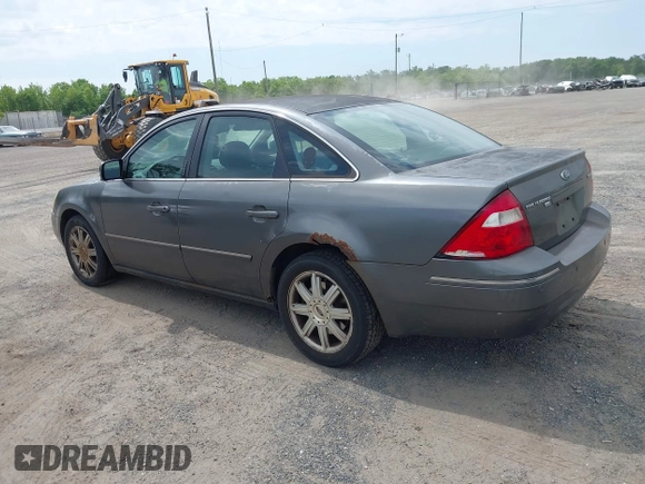 2005 Ford Five Hundred Limited z VIN 1FAFP281X5G114137, wystawiony jako IAAI lot #42124350 z przebiegiem Nie podano mil oraz . Historia ofert i sprzedaży dostępna na DreamBid. Obrazek 3.