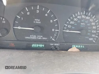 2000 Chrysler Town & Country LXi with VIN 1C4GP54L2YB541224, listed as a IAAI auction lot 41736586 with 203,484 mi miles. Bid and sale history available at carsss.com. Image 7.