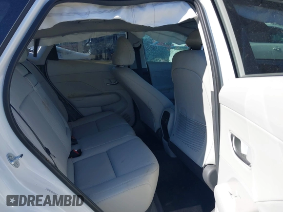 2024 Hyundai Kona Limited with VIN KM8HECA37RU100628, listed as a IAAI auction lot 40641966 with 5,743 mi miles. Bid and sale history available at carsss.com. Image 8.
