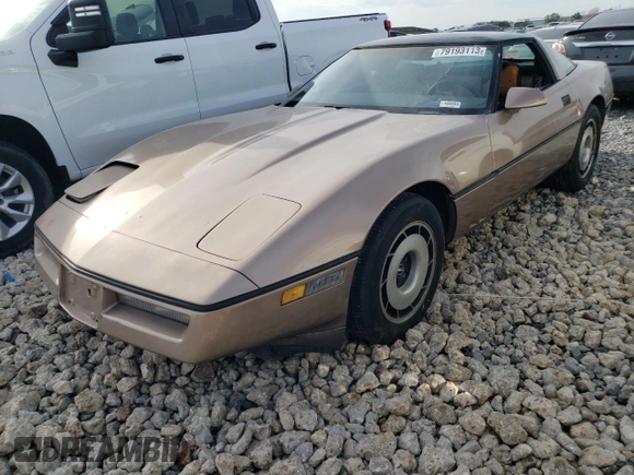 1985 Chevrolet Corvette with VIN 1G1YY0785F5124812, listed as a Copart auction lot 60605264 with 880,422 mi miles and Salvage Title. Bid and sale history available at carsss.com. Image 1.