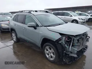 2021 Toyota RAV4 Hybrid XLE with VIN 4T3RWRFV4MU041052, listed as a IAAI auction lot 41549459 with 39,645 mi miles. Bid and sale history available at carsss.com. Image 1.