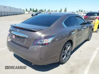 2013 Nissan Maxima S с VIN 1N4AA5AP0DC847265, выставлен на аукционе IAAI как лот 42279613 с пробегом 128 765 миль миль и . История ставок и продаж доступна на DreamBid. Изображение 4.