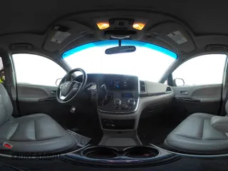 2017 Toyota Sienna XLE Auto Access Seat с VIN 5TDYZ3DC9HS776179, выставлен на аукционе IAAI как лот 42278582 с пробегом 74 648 миль миль и . История ставок и продаж доступна на DreamBid. Изображение 18.