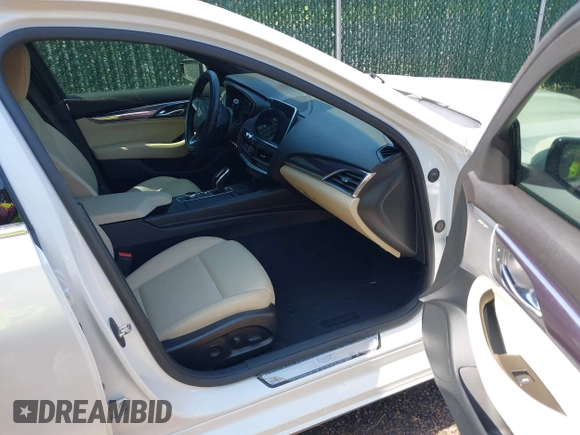 2020 Cadillac CT5 Luxury with VIN 1G6DW5RK3L0139631, listed as a IAAI auction lot 41919211 with 45,813 mi miles. Bid and sale history available at carsss.com. Image 5.