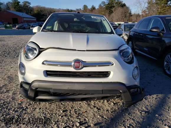 2016 FIAT 500X Trekking Plus with VIN ZFBCFYET9GP381557, listed as a Copart auction lot 87363304 with 92,189 mi miles and Salvage title. Bid and sale history available at DreamBid. Image 5.