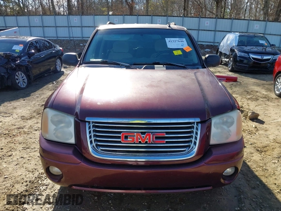 2007 GMC Envoy SLE with VIN 1GKDS13S472201367, listed as a IAAI auction lot 41327646 with 232,019 mi miles. Bid and sale history available at carsss.com. Image 12.