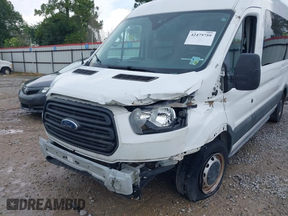 2017 Ford Transit XL with VIN 1FBAX2CM0HKA76042, listed as a IAAI auction lot 42475759 with 92,451 mi miles and . Bid and sale history available at DreamBid. Image 6.