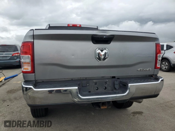 2022 Ram 2500 Tradesman with VIN 3C6UR5CL6NG394415, listed as a Copart auction lot 74793134 with 106,463 mi miles and Salvage Title. Bid and sale history available at carsss.com. Image 6.