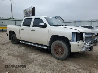 2013 Chevrolet Silverado 1500 LT with VIN 3GCPKSE79DG368320, listed as a Copart auction lot 53656865 with 188,630 mi miles and Salvage Title. Bid and sale history available at DreamBid. Image 4.