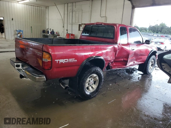 1998 Toyota Tacoma with VIN 4TAWN72NXWZ132180, listed as a Copart auction lot 65593695 with 266,993 mi miles and Salvage title. Bid and sale history available at DreamBid. Image 3.