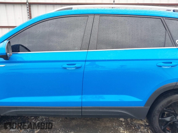 2023 Volkswagen Taos SE z VIN 3VVNX7B28PM305652, wystawiony jako IAAI lot #41892522 z przebiegiem 50 644 mil mil oraz . Historia ofert i sprzedaży dostępna na DreamBid. Obrazek 14.