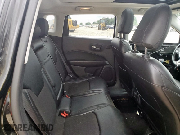 2018 Jeep Compass Altitude z VIN 3C4NJCBBXJT438483, wystawiony jako Copart lot #56781665 z przebiegiem 67 255 mil mil oraz Szkoda całkowita • Salvage title. Historia ofert i sprzedaży dostępna na DreamBid. Obrazek 11.