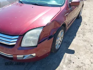 2007 Ford Fusion SEL with VIN 3FAHP02117R270682, listed as a IAAI auction lot 41846533 with 232,572 mi miles. Bid and sale history available at carsss.com. Image 6.