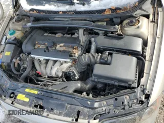 2001 Volvo S60 with VIN YV1RS61R812081198, listed as a Copart auction lot 42083995 with 96,753 mi miles and Salvage Title. Bid and sale history available at carsss.com. Image 11.