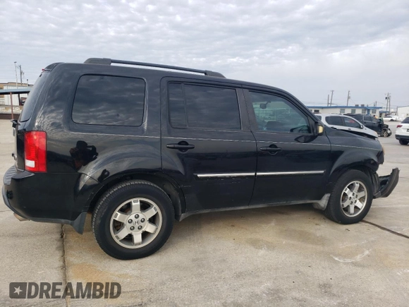 2010 Honda Pilot Touring with VIN 5FNYF3H83AB019030, listed as a Copart auction lot 82398644 with 180,912 mi miles and Salvage Title. Bid and sale history available at DreamBid. Image 3.