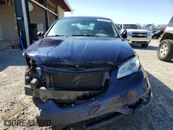 2013 Chrysler 200 LX with VIN 1C3CCBABXDN762149, listed as a Copart auction lot 49222205 with 119,138 mi miles and Salvage Title. Bid and sale history available at carsss.com. Image 5.