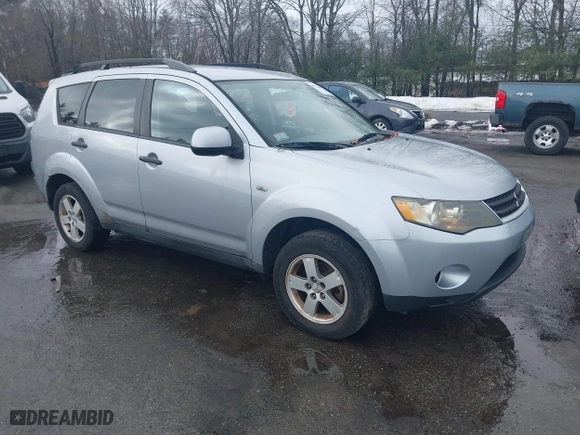 2007 Mitsubishi Outlander LS with VIN JA4MT31X97Z004392, listed as a IAAI auction lot 41727465 with 202,503 mi miles. Bid and sale history available at carsss.com. Image 1.