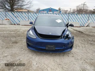 2021 Tesla Model 3 Performance with VIN 5YJ3E1EC6MF996743, listed as a IAAI auction lot 41509631 with 41,599 mi miles and . Bid and sale history available at DreamBid. Image 12.