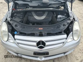 2007 Mercedes-Benz R 3.5L with VIN 4JGCB65EX7A051584, listed as a Copart auction lot 70055944 with 119,158 mi miles and Clean Title. Bid and sale history available at carsss.com. Image 12.