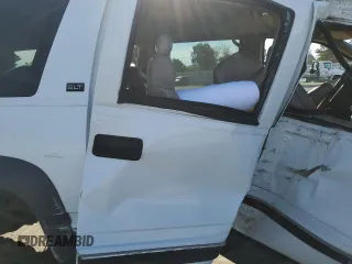 1997 GMC Suburban with VIN 3GKFK16R1VG507044, listed as a Copart auction lot 87302674 with 193,670 mi miles and Salvage Title. Bid and sale history available at carsss.com. Image 11.