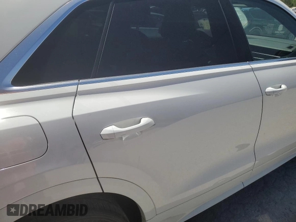 2019 Audi Q8 Premium with VIN WA1AVAF11KD010330, listed as a Copart auction lot 57493724 with 112,971 mi miles and Salvage title. Bid and sale history available at DreamBid. Image 10.