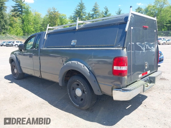 2004 Ford F-150 XL z VIN 1FTRF12W84NC41567, wystawiony jako IAAI lot #42338597 z przebiegiem 228 637 mil mil oraz . Historia ofert i sprzedaży dostępna na DreamBid. Obrazek 3.