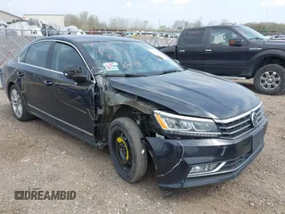 2017 Volkswagen Passat SE z VIN 1VWGT7A31HC078219, wystawiony jako IAAI lot #42148904 z przebiegiem 94 183 mil mil oraz . Historia ofert i sprzedaży dostępna na DreamBid. Obrazek 1.