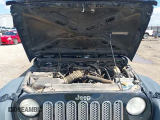 2008 Jeep Wrangler Unlimited X with VIN 1J4GA39148L500904, listed as a IAAI auction lot 42434386 with 195,997 mi miles and . Bid and sale history available at DreamBid. Image 10.