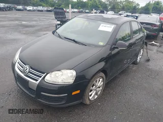 2010 Volkswagen Jetta Limited Edition z VIN 3VWAZ7AJ3AM096583, wystawiony jako IAAI lot #42487699 z przebiegiem 194 527 mil mil oraz . Historia ofert i sprzedaży dostępna na DreamBid. Obrazek 17.