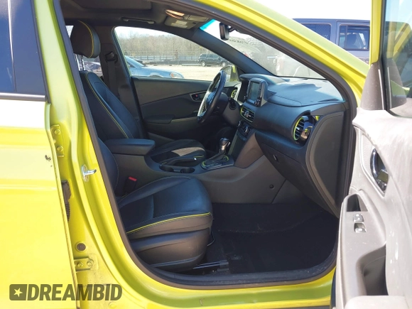 2020 Hyundai Kona Limited with VIN KM8K33A50LU564963, listed as a IAAI auction lot 41683697 with 87,893 mi miles. Bid and sale history available at carsss.com. Image 5.
